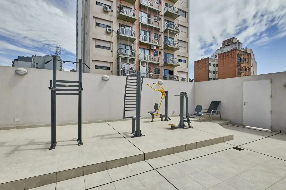 Monoambiente amplio divisible con balcón - Nuñez foto 5