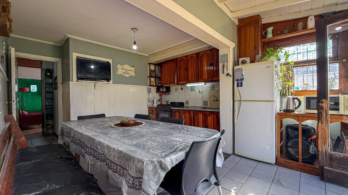 Venta Casa 5 ambientes Bo Las Heras jardín galpón foto 3
