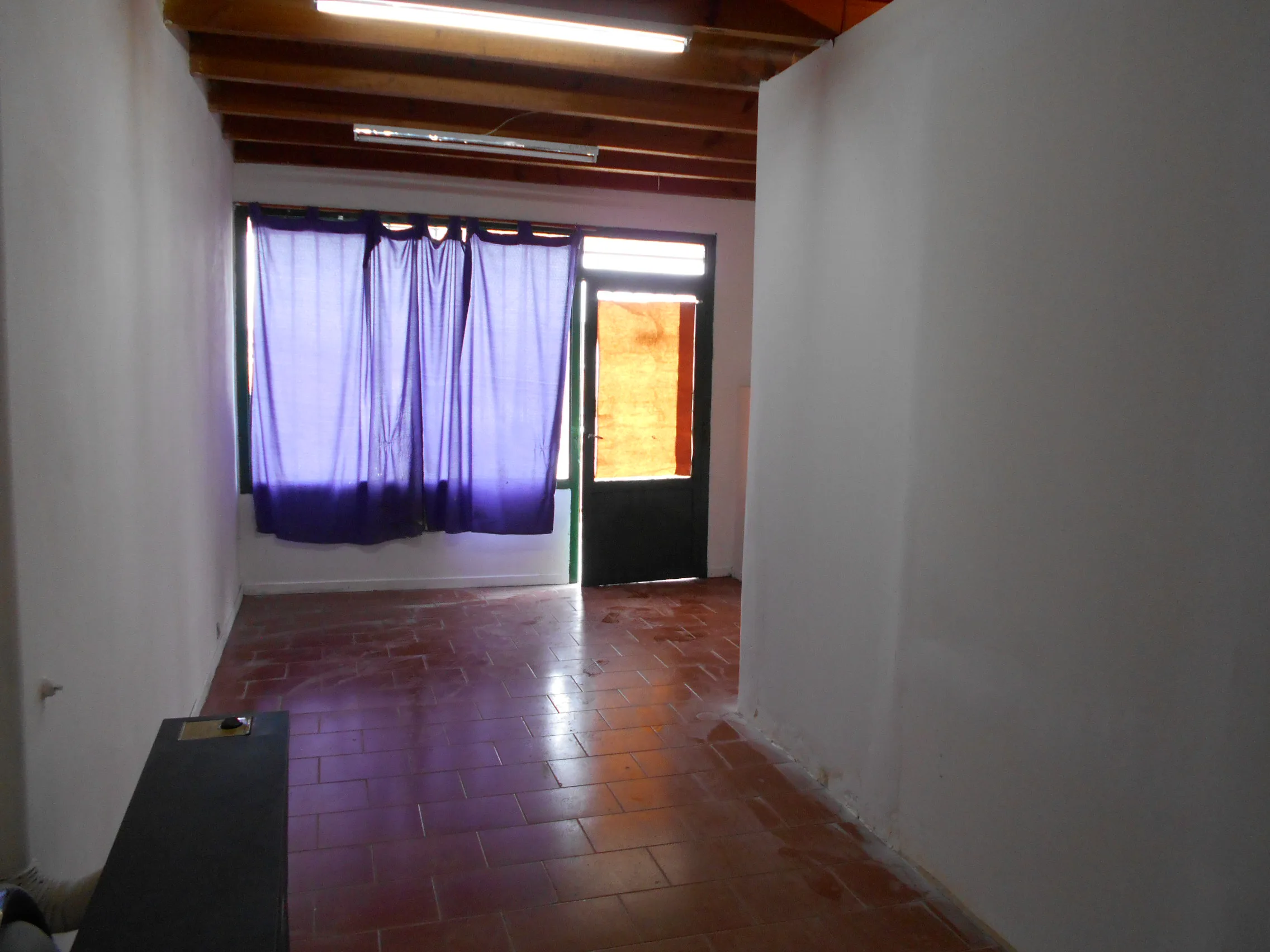 VENTA – CASA + LOCALES – BARRIO DANES foto 2