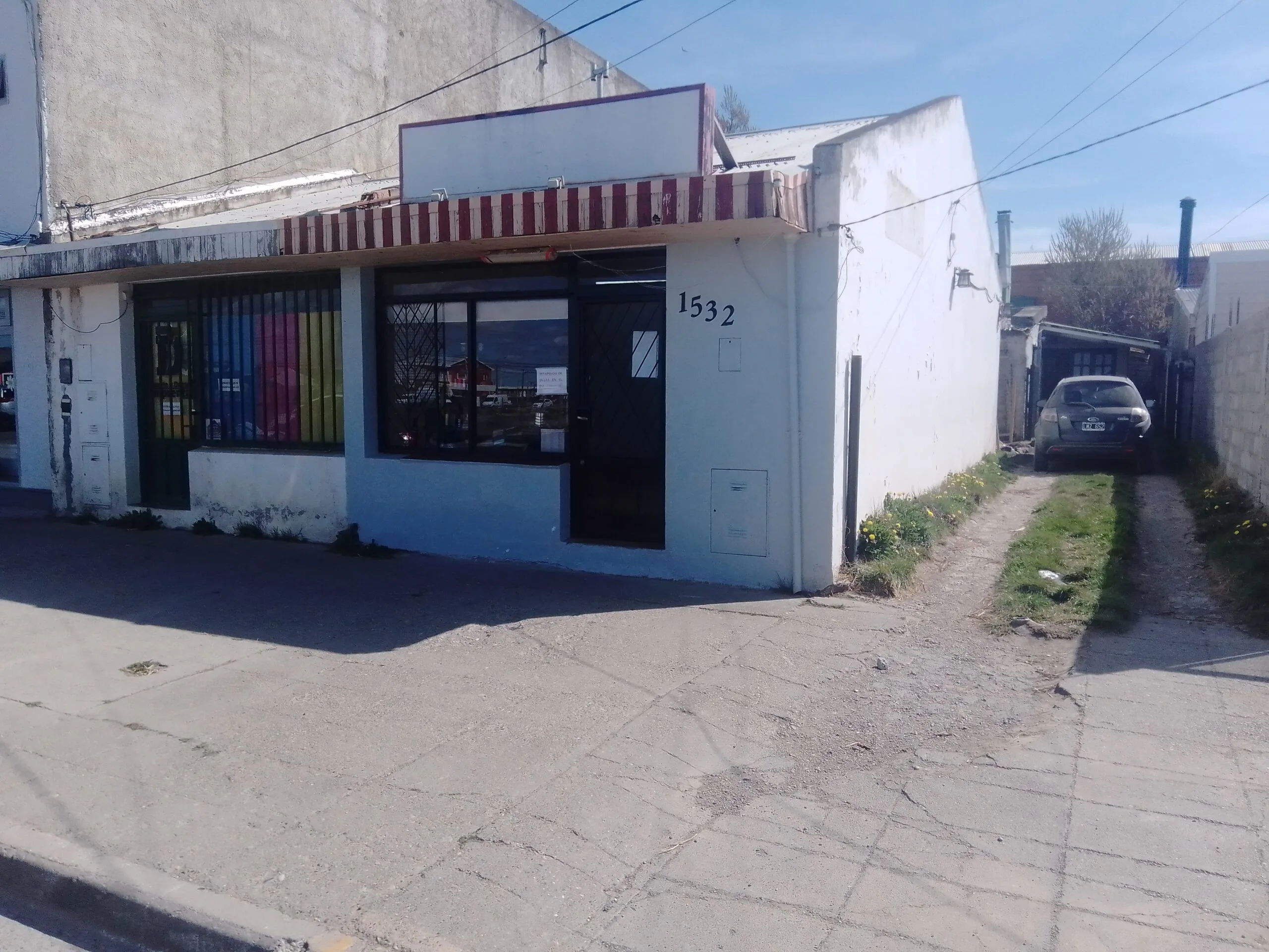 VENTA – CASA + LOCALES – BARRIO DANES foto 5