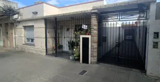 PH tipo casa de 4 ambientes en barrio San Nicolás, San Justo. foto 1