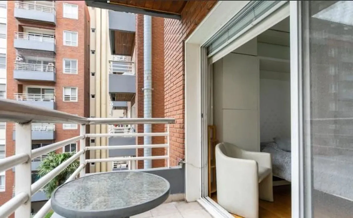 VENTA DTO.AMOBLADO EN PUERTO MADERO C/BALCON foto 4