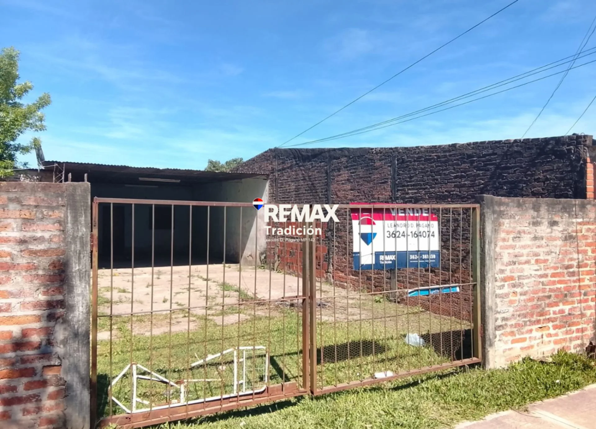 VENTA DE  CASA A RECICLAR EN FONTANA foto 3