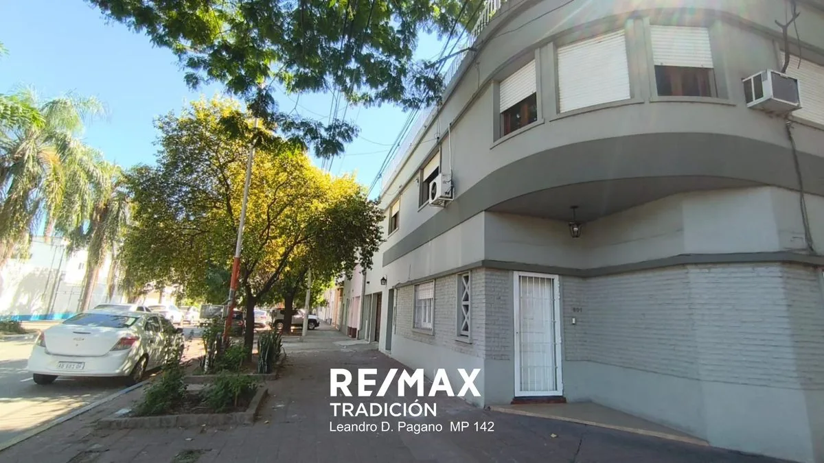 PH Venta 5 dorm. Centro Resistencia Chaco foto 2