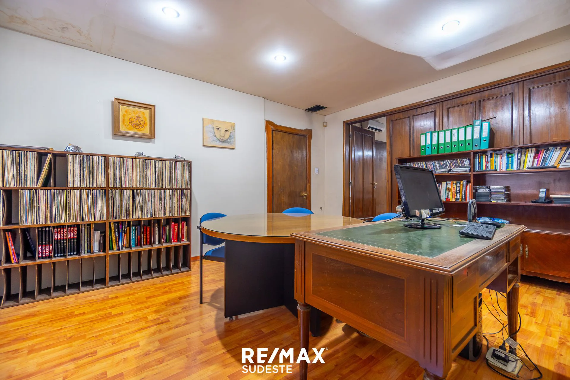 Venta lote con dos casas ideal inversores foto 4