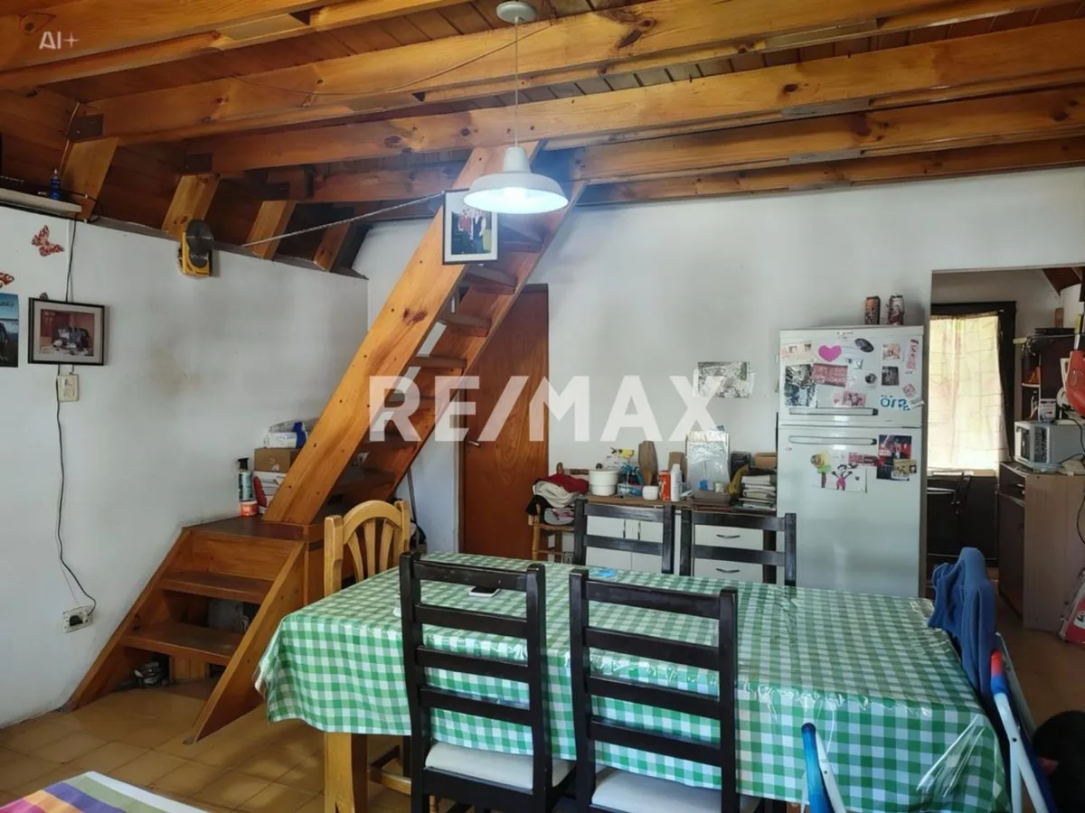 VENTA CASA CON QUINCHO CIPOLLETTI foto 5