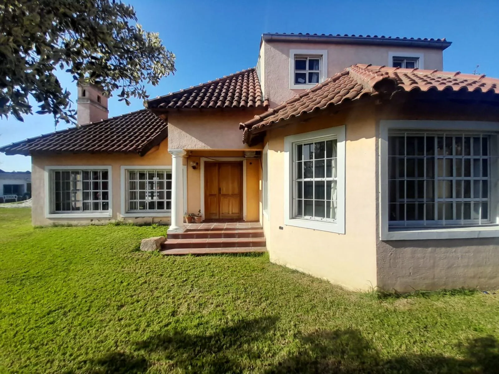 VENTA CASA 1660m²-2 prop/pileta/parq SAN MIGUEL foto 2