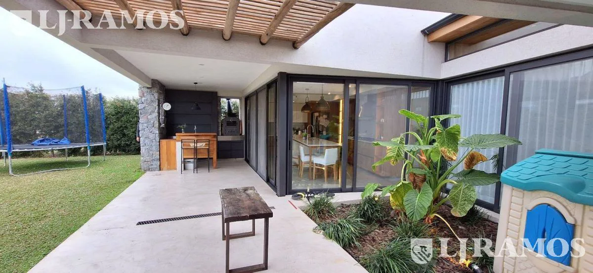 Casa en Puertos del Lago foto 4
