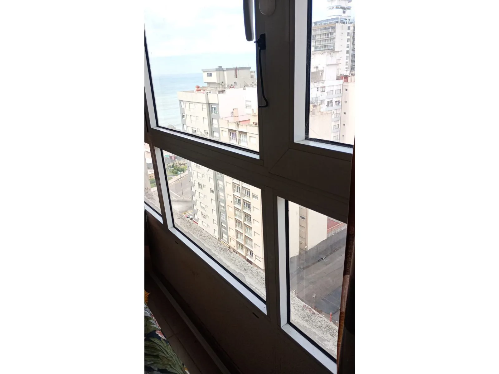 Renovated Studio with Side Ocean View in Miramar, Playa II Building – photo 13 of 17