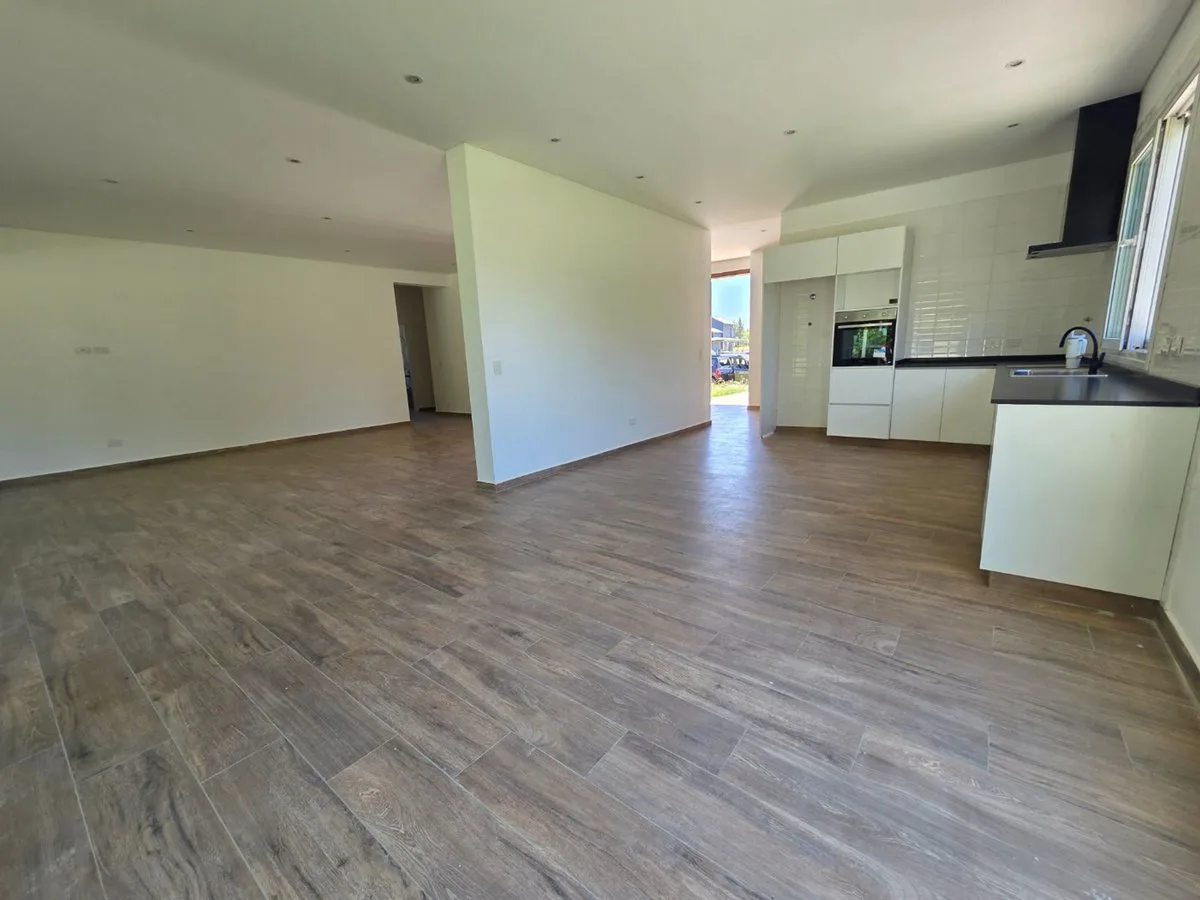 VENTA CASA A ESTRENAR CAMPOS CARDALES foto 2