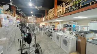 ALQUILER EDIFICIO COMERCIAL EN HAEDO. foto 5
