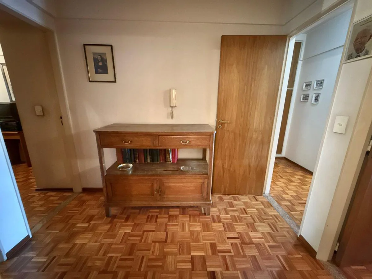 Un piso que combina amplitud y distinción foto 5