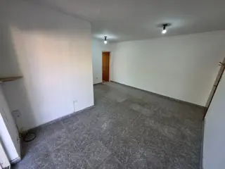 ALQUILER DE DEPARTAMENTO 3 AMBIENTES EN BARRIO COCA COLA - MONTE GRANDE foto 3