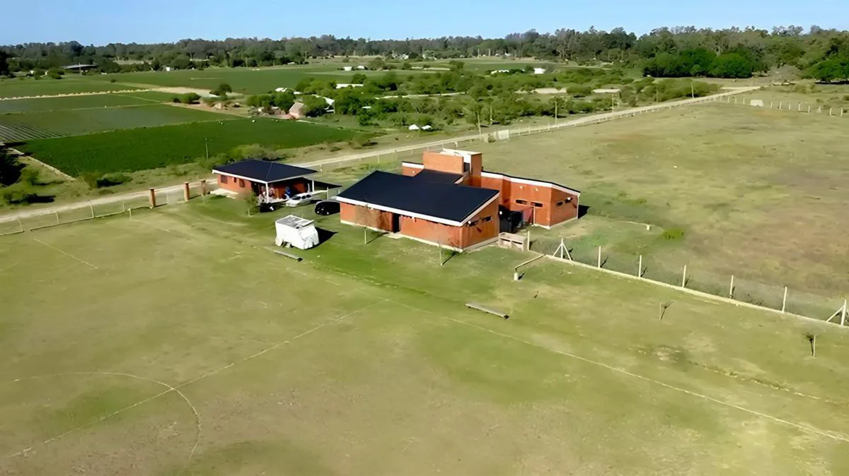 SE VENDE PREDIO COLEGIO DE ABOGADOS RUTA 1 KM 8,5 foto 3
