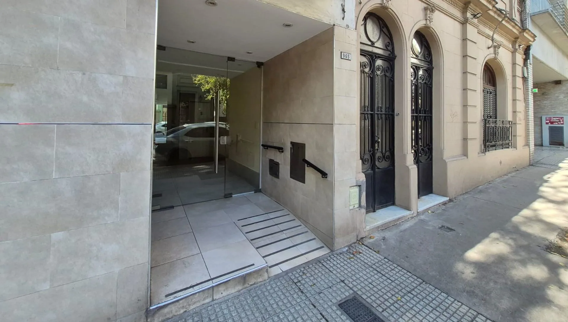 Almagro | 3 Ambientes | Piso Alto | A reciclar foto 3