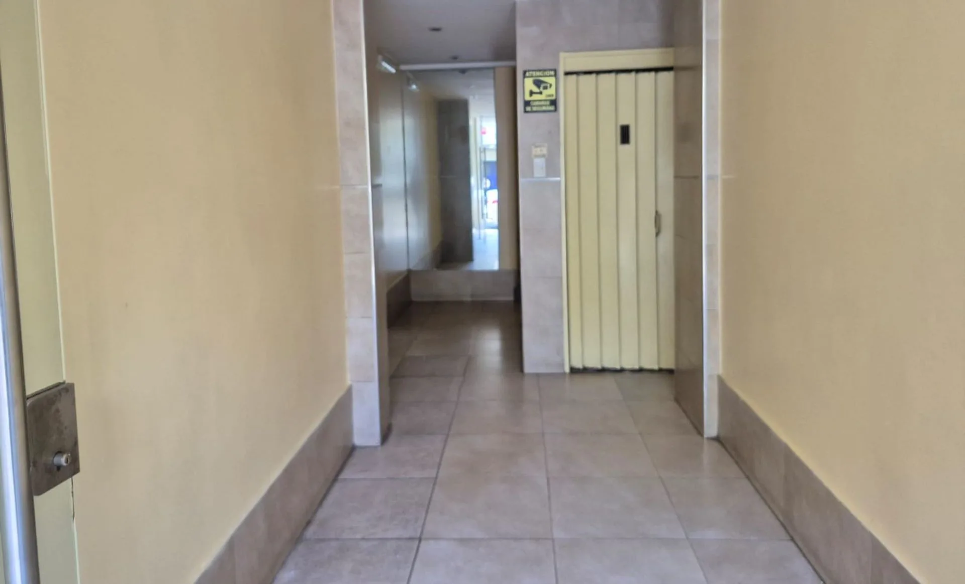 Almagro | 3 Ambientes | Piso Alto | A reciclar foto 5