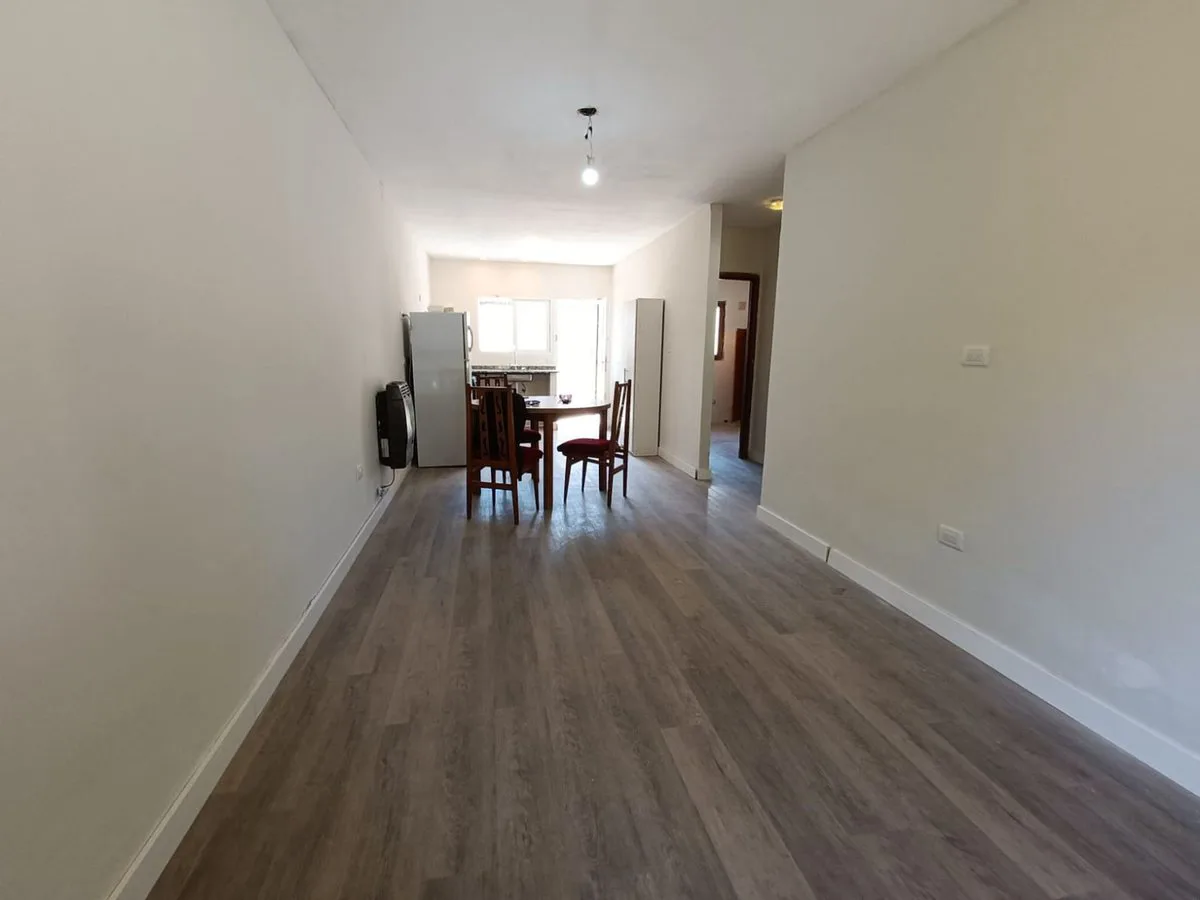 VENTA PH 3 AMBIENTES TIPO CASA CON PATIO Y PARILLA foto 5