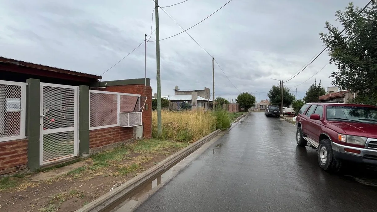 Casa en Plottier 3 dormitorios en una planta foto 2