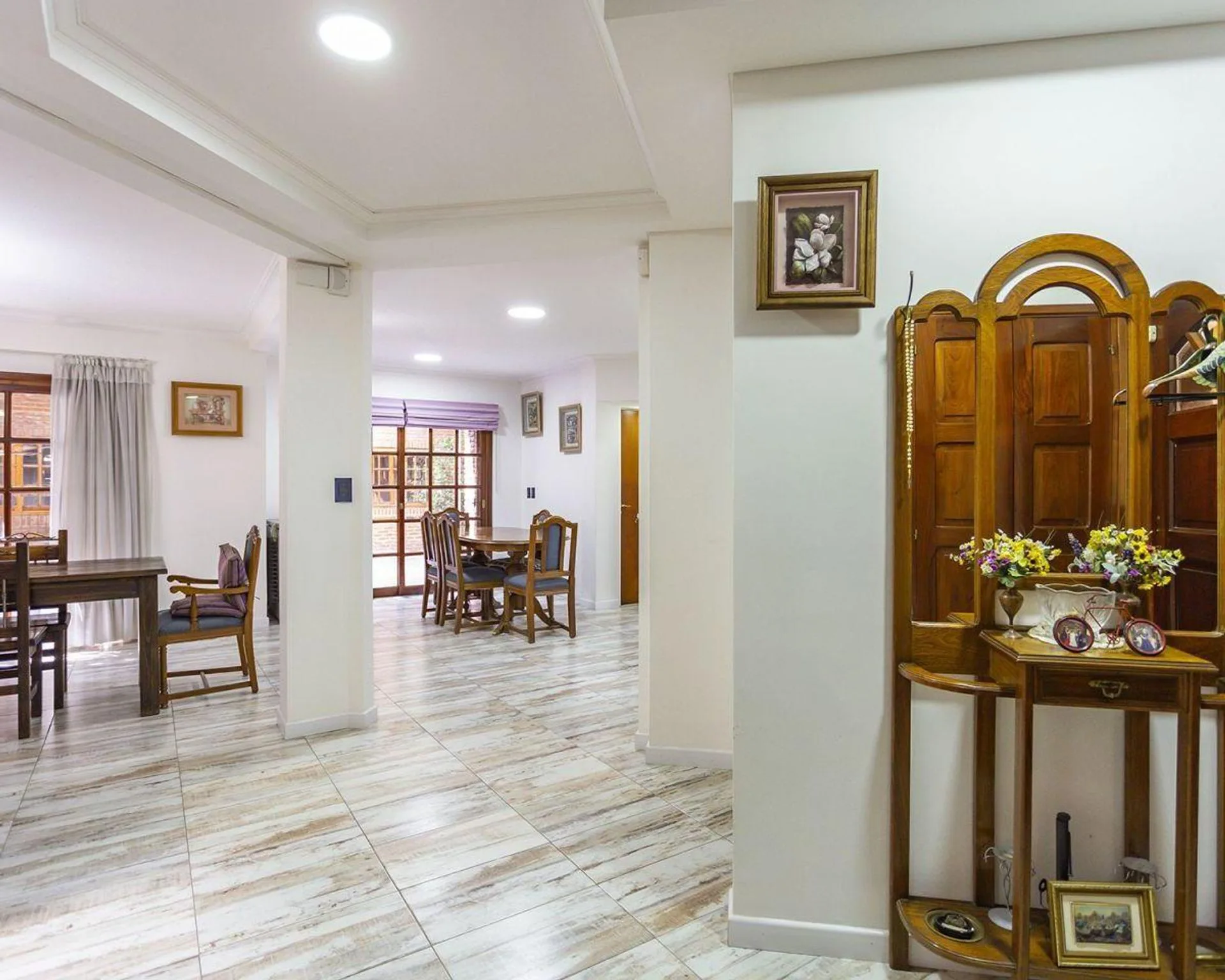 VENTA CASA 5 AMB CON QUINCHO Y COCHERA foto 5