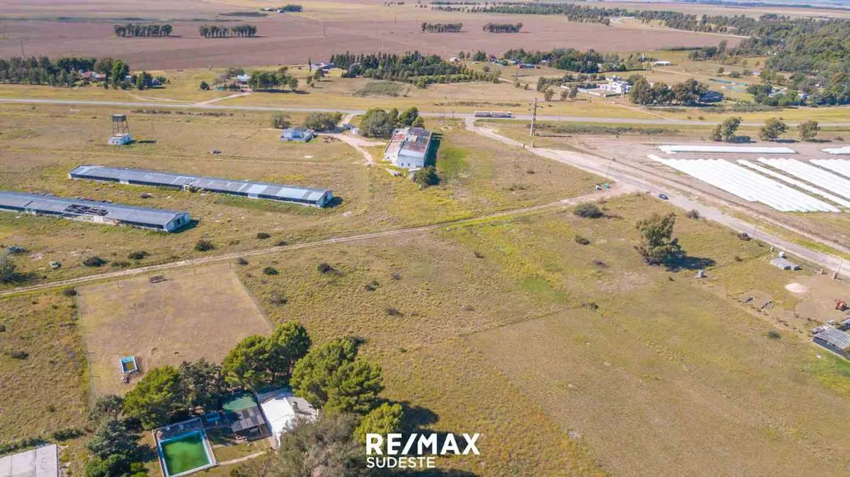 Venta Lote 2360mt² Las Lomitas foto 5