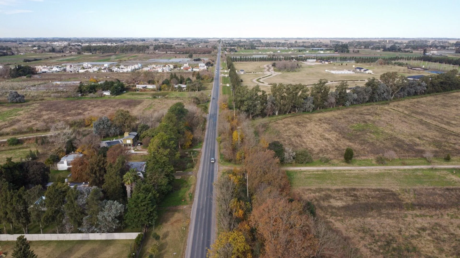 CAMPO EN  VENTA LA PLATA , IDEAL DESARROLLO foto 2