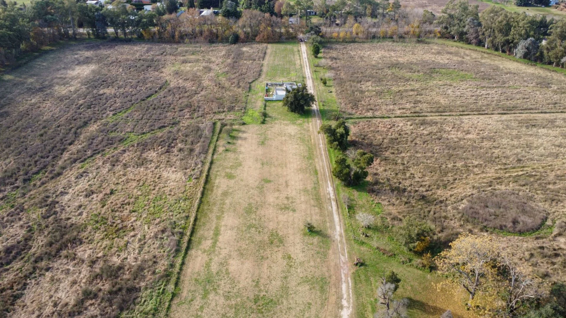 CAMPO EN  VENTA LA PLATA , IDEAL DESARROLLO foto 4