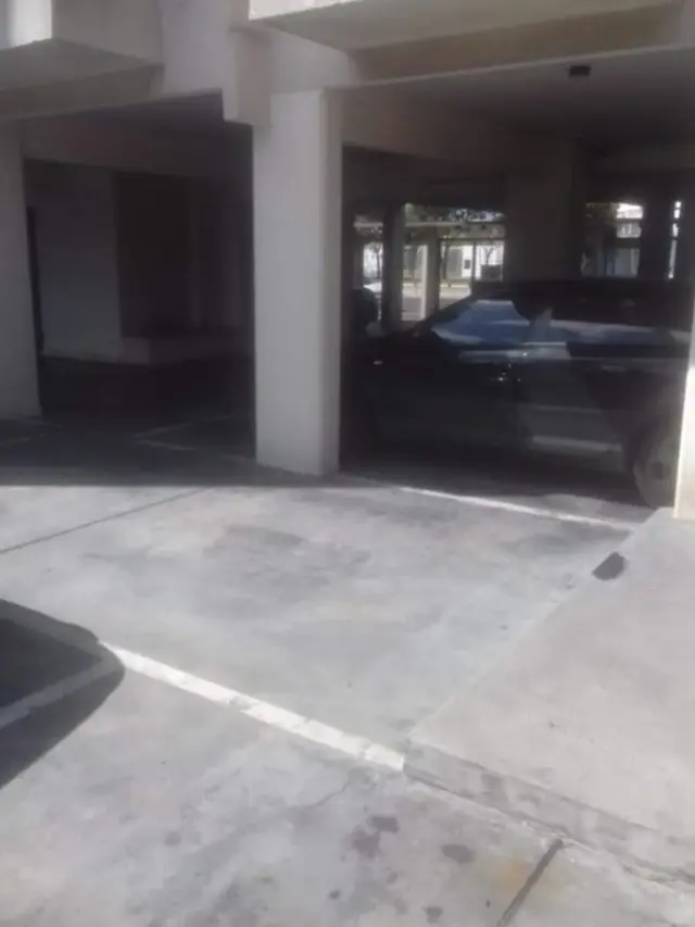 COCHERA EN EDIFICIO C/PORTON AUTOMATIZADO