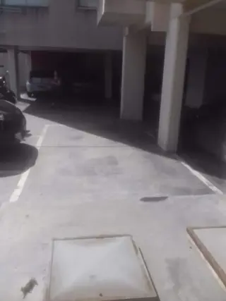 COCHERA EN EDIFICIO C/PORTON AUTOMATIZADO foto 5