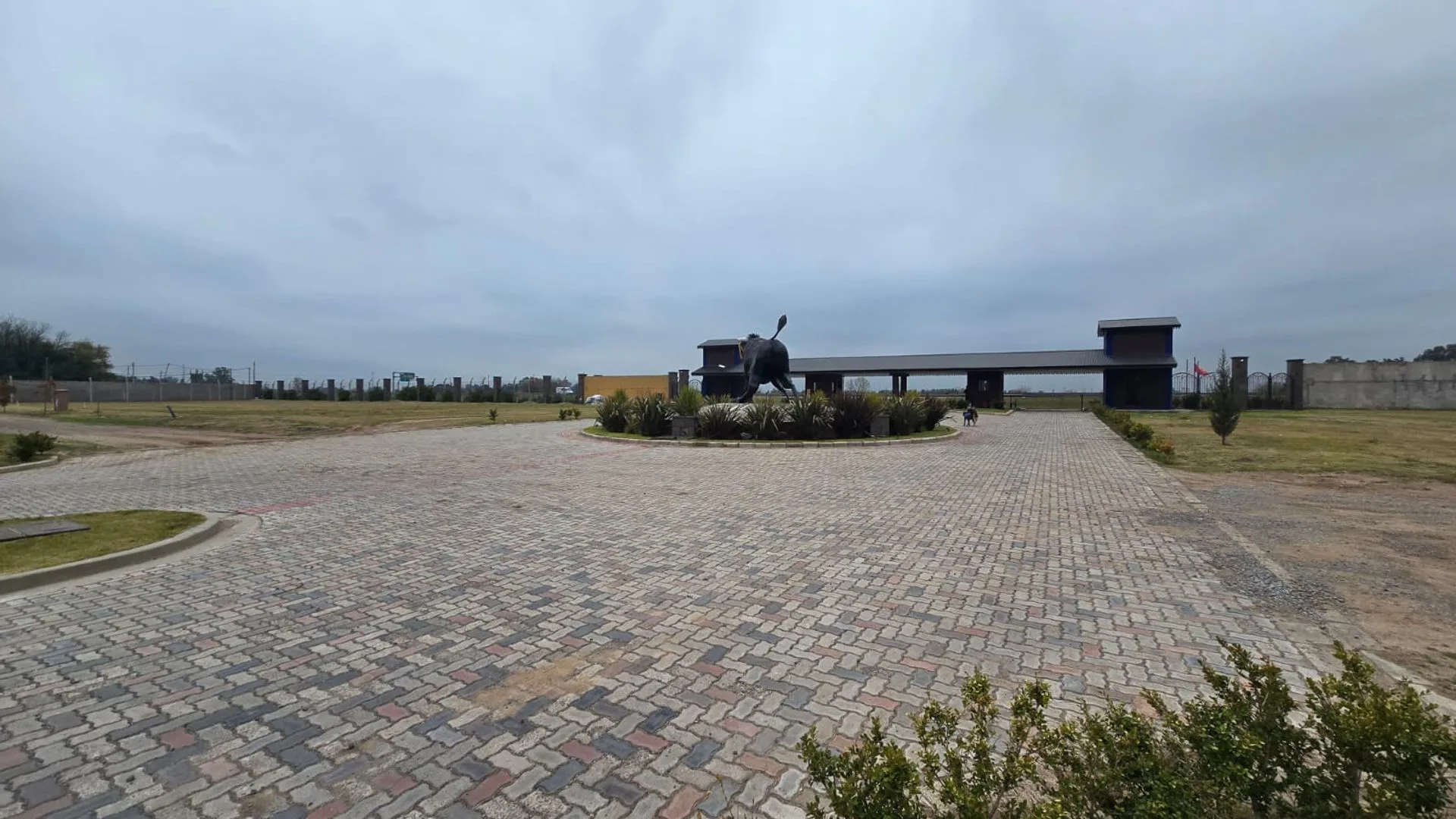 Venta de terreno en Condominio San Fermin foto 4