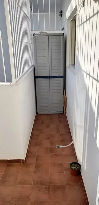 Hermoso PH dos ambientes en primer piso con balcón. Bajas expensas foto 2