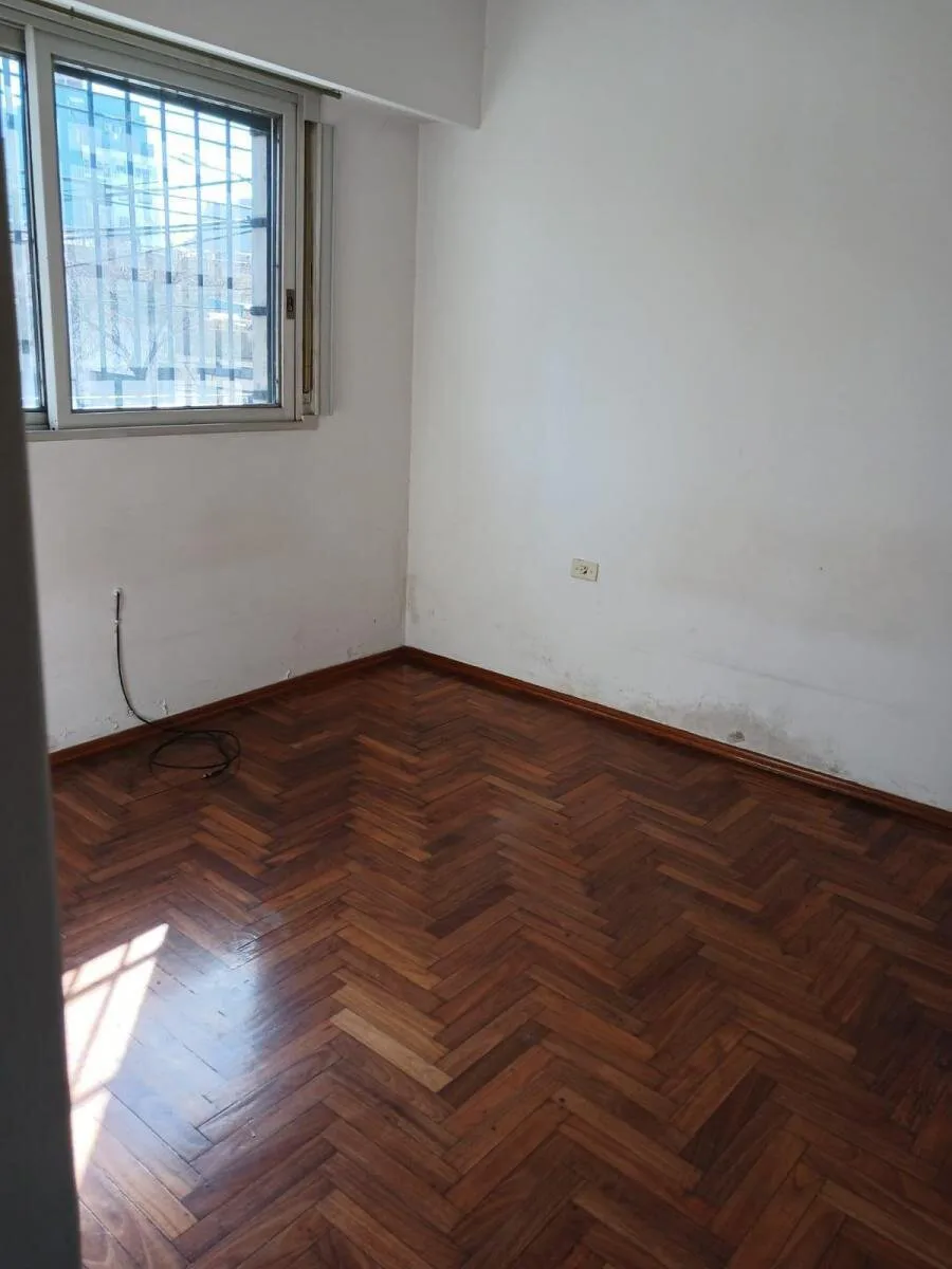 VENTA DEPARTAMENTO BOEDO 1 PISO POR ESC. foto 4