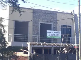 A Estrenar Departamentos Con Cochera, Proximo A Facultad. foto 1