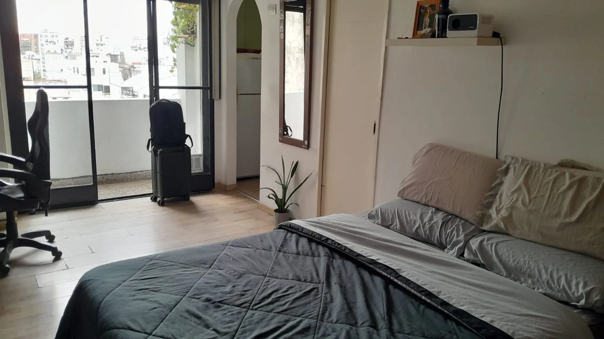 Venta Monoambiente con balcon foto 3
