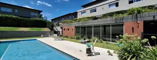 ALQUILER - DUPLEX 3 AMBIENTES CON PATIO Y COCHERA MORON foto 3
