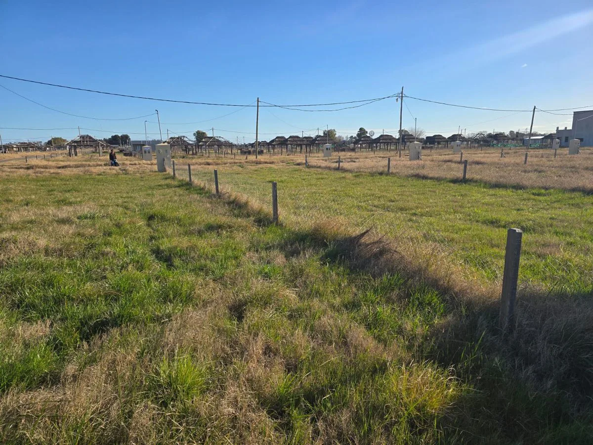 VENTA LOTE - BARRIO CERRADO Don Luis Yachting Club foto 4