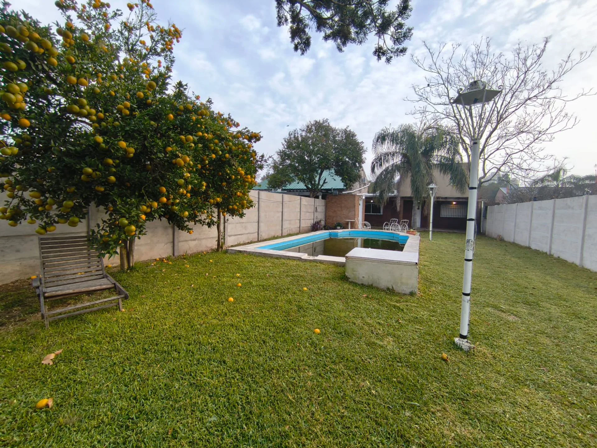 CASA EN VENTA 3 DORMITORIOS  ACEPTA PERMUTA foto 2