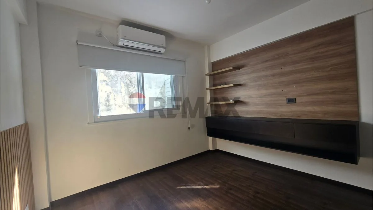 VENTA DEPARTAMENTO 2 AMBIENTES-BOEDO foto 2