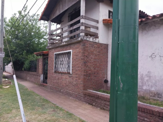 Casa Con Lote EN VENTA, Santa Rosa 1700, Ituzaingó. Ideal Emprendimiento Comercial foto 3