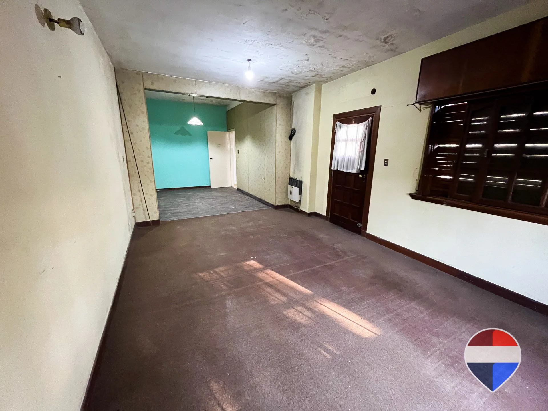 Casa 4 Amb. en Venta en Luis Guillón APTO CREDITO foto 5
