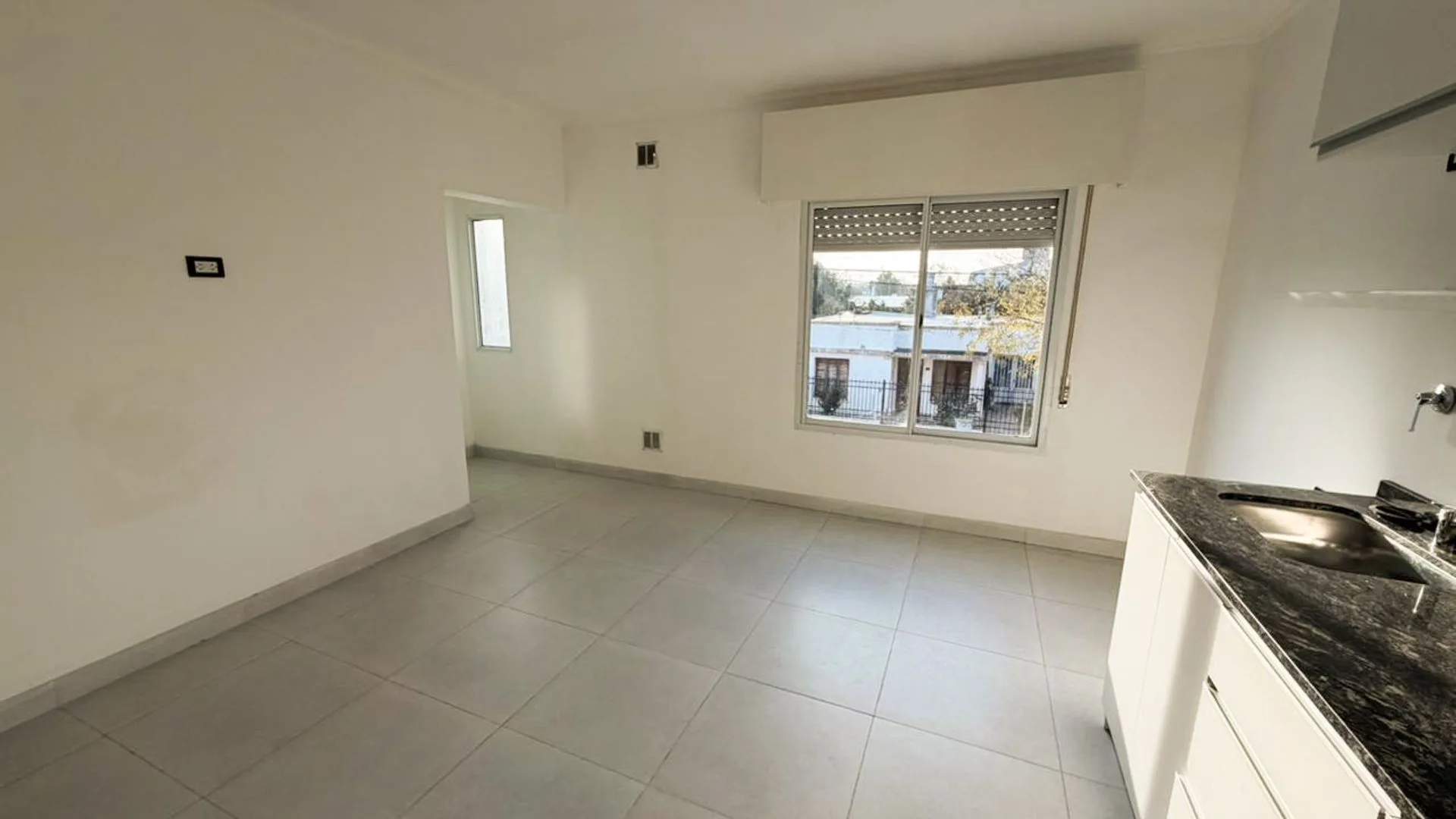 Se vende depto. duplex en V. Tuerto foto 3