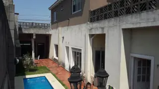 INCREIBLE OPORTUNIDAD EN BANFIELD OESTE foto 2
