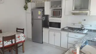 INCREIBLE OPORTUNIDAD EN BANFIELD OESTE foto 3