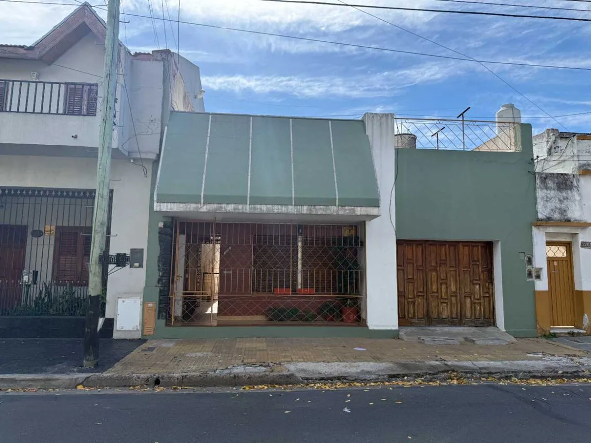 VENTA CASA DOS AMB C/COCHERA, PATIO - APTO CREDITO foto 2
