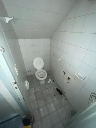 Casa de tres ambientes en alquiler, APTO COMERCIAL foto 3