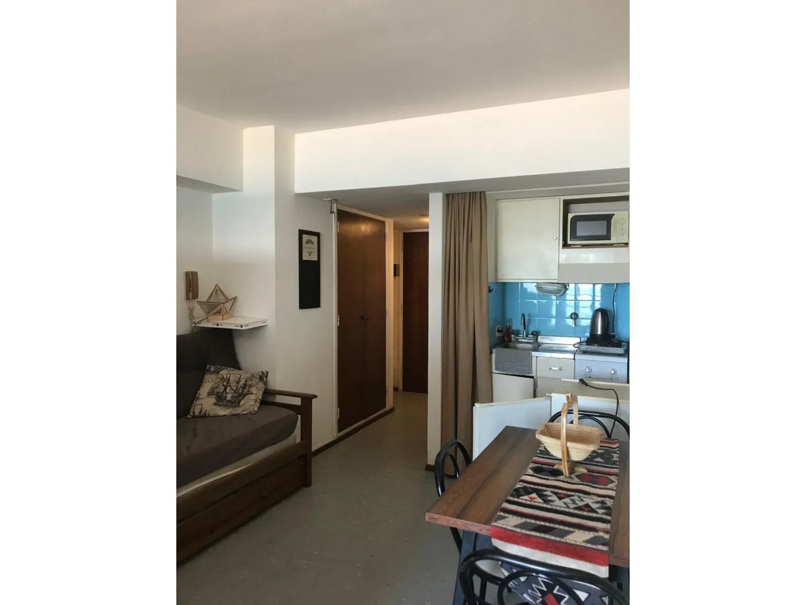Studio in Oceanfront Playa I Building with Panoramic View, Miramar – photo 7 of 18