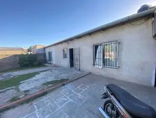 PROPIEDAD A LA VENTA EN LUJAN foto 1