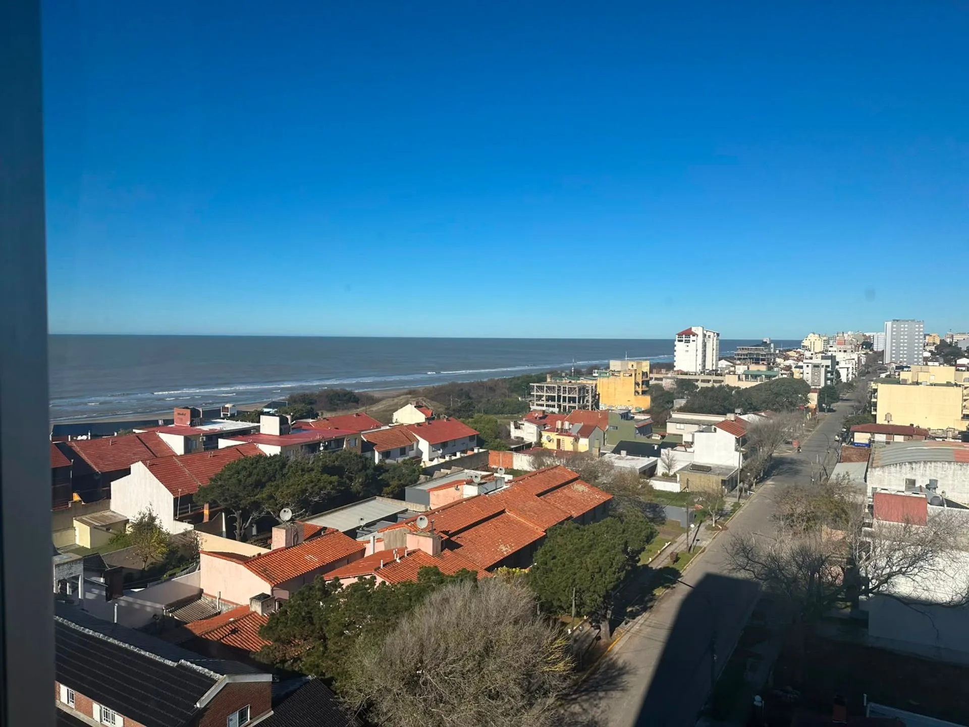 DEPARTAMENTO CON VISTA AL MAR VENTA COSTA AZUL foto 2