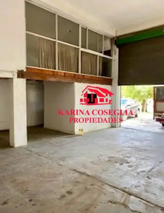VENTA -Galpón + Vivienda + Lote. PILAR foto 3
