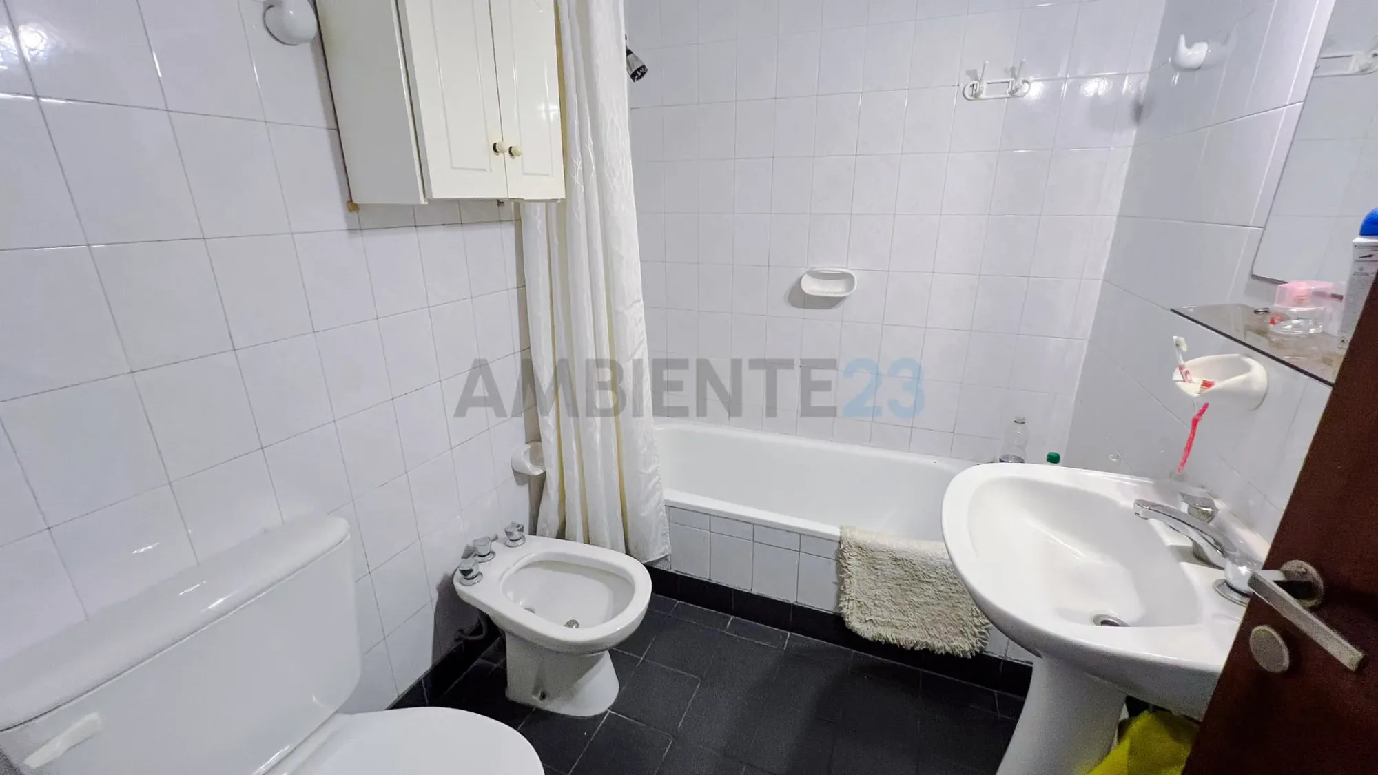 3-bedroom apartment in Palermo – photo 11 of 16