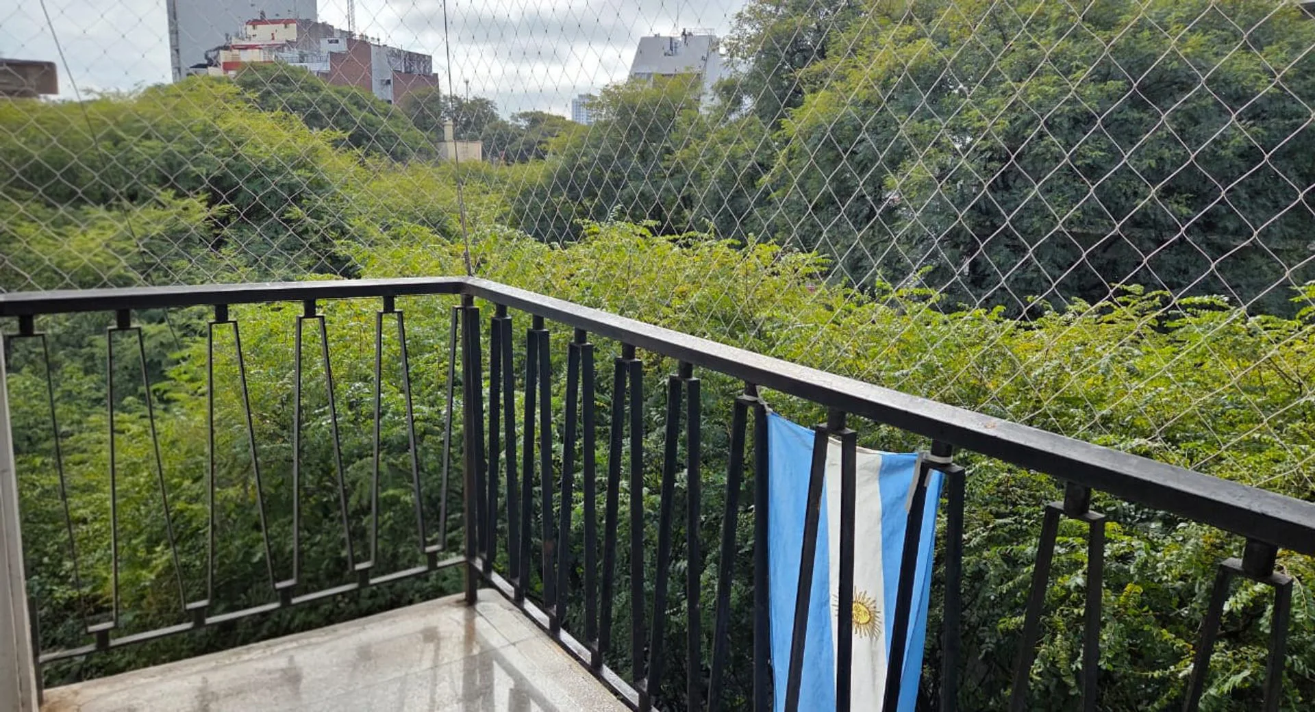 VENTA dpto 3 amb c/dep balcón al frente Chacarita foto 2